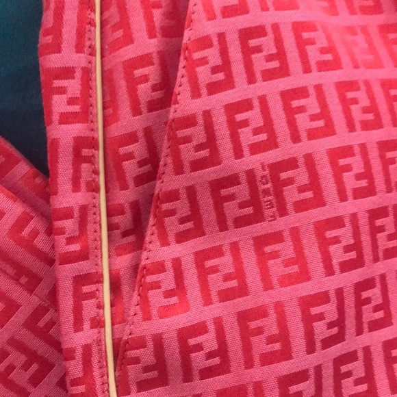 Fendi hot pink metallic pants - Picture 3 of 9